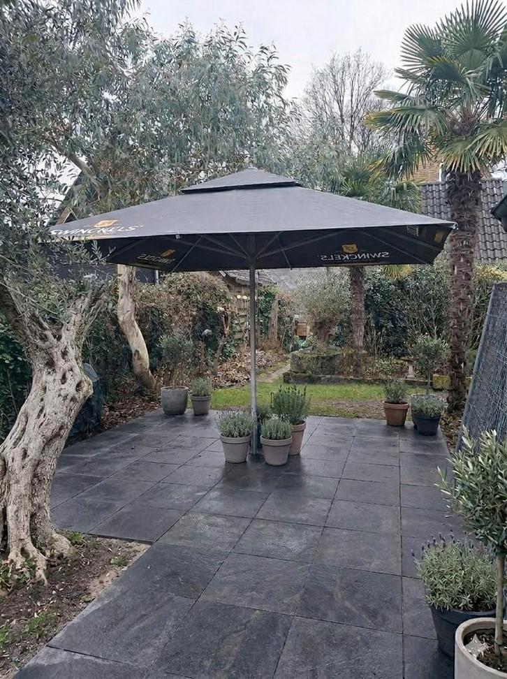 Grote Horeca Parasol Swinkels 4x4m - Nette Staat, Tuin en Terras, Parasols, Ophalen of Verzenden