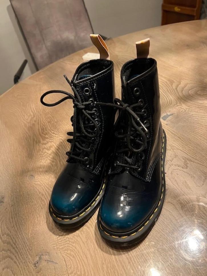 Dr. Martens lakleren veterlaarzen maat 36, Kleding | Dames, Schoenen, Zo goed als nieuw, Schoenen met lage hakken, Overige kleuren