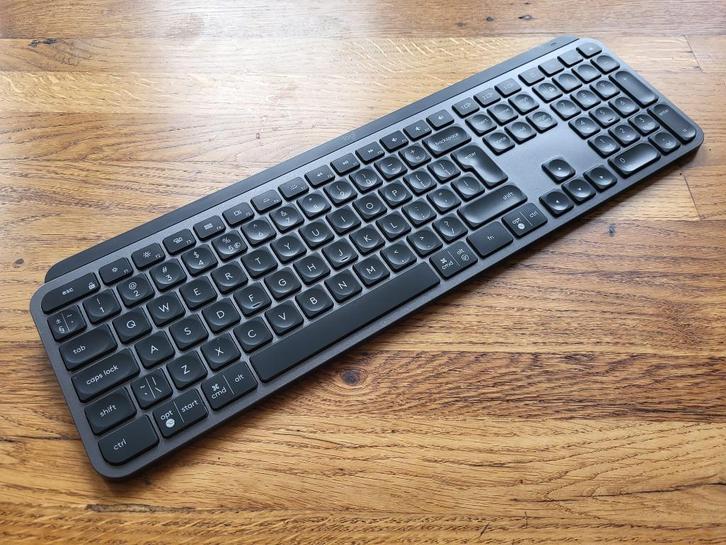 Logitech MX Keys Wireless Keyboard - Like New!, Computers en Software, Toetsenborden, Zo goed als nieuw, Qwerty, Draadloos, Ophalen