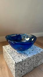 Kosta Boda contrast bowl blue, Huis en Inrichting, Ophalen of Verzenden, Nieuw, Rond, Glas