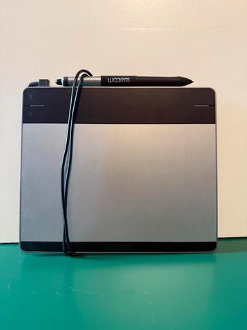 Wacom Intuos CTH-480 tekentablet beschikbaar voor biedingen