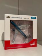 Herpa Wings 530460 Vietnam Airlines Boeing 777-200 1:500, Verzamelen, Ophalen of Verzenden, Zo goed als nieuw, Schaalmodel