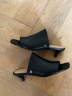 Leather kitten heels Tommy hilfiger, Zwart, Ophalen of Verzenden, Zo goed als nieuw, Tommy Hilfiger