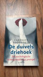 Carolien Roodvoets - De duivelsdriehoek, Ophalen of Verzenden, Zo goed als nieuw, Carolien Roodvoets