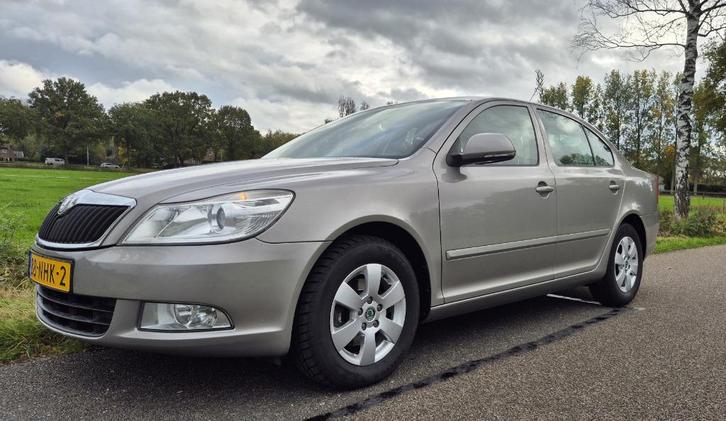 Skoda Octavia 1.2 TSI Elegance | 2010 | 199.959 km |, Auto's, Skoda, Particulier, Octavia, ABS, Airbags, Airconditioning, Android Auto