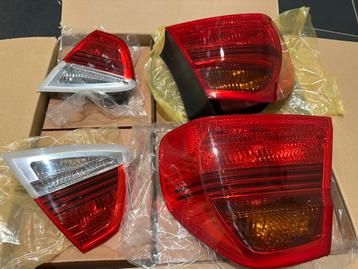 originele BMW achterlichten 3 serie E90 beschikbaar voor biedingen