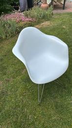 Imitatie vitra dar 5 stuks, Huis en Inrichting, Stoelen, Kunststof, Gebruikt, Wit, Ophalen of Verzenden