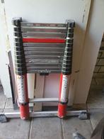 Altrex telescoopladder 13 treden incl doos, Doe-het-zelf en Verbouw, Ladders en Trappen, Ophalen, Gebruikt, Ladder, Opvouwbaar of Inschuifbaar