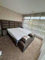 Luxe boxspring 180 x 200 met nachtkastjes en opbergbak, Huis en Inrichting, Ophalen of Verzenden, Zo goed als nieuw, Tweepersoons