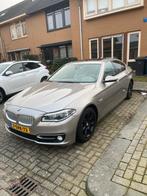 BMW 5-Serie 528I 180KW Sedan Aut8 2014 Grijs, Auto's, Automaat, Achterwielaandrijving, Euro 6, 4 cilinders