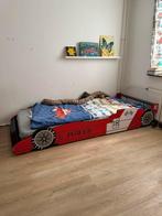 Raceauto bed, Kinderen en Baby's, Kinderkamer | Bedden, Ophalen, Zo goed als nieuw, 180 cm of meer, 85 tot 100 cm