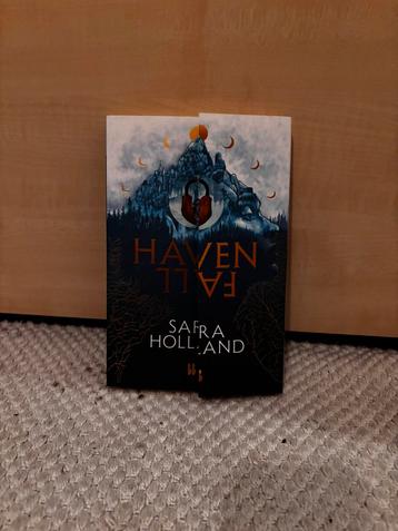 Sara Holland - Havenfall beschikbaar voor biedingen
