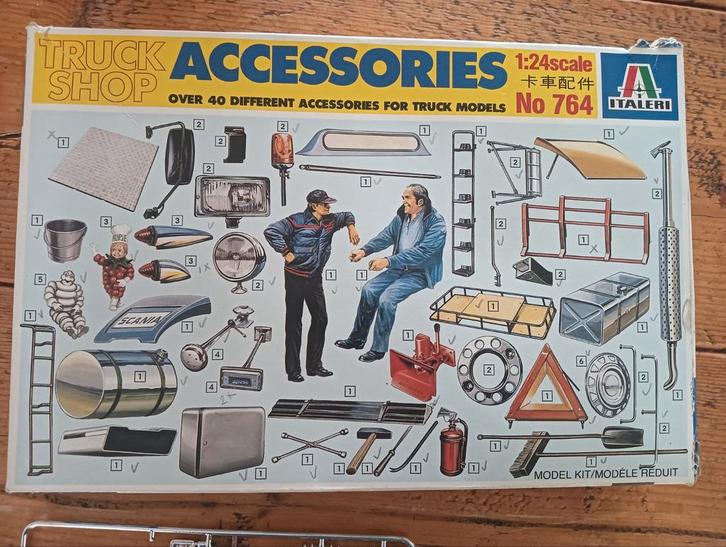 Italeri truck accessories, Hobby en Vrije tijd, Modelbouw | Figuren en Diorama's, Gebruikt, Figuur of Figuren, Groter dan 1:35