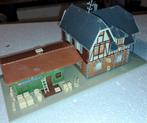Station met goederen loods in ho, Hobby en Vrije tijd, Modeltreinen | H0, Gebruikt, Gelijkstroom of Wisselstroom, Brug, Tunnel of Gebouw