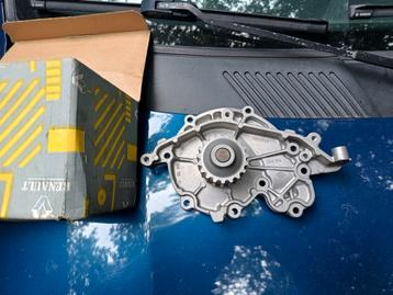 Nieuwe Originele Waterpomp Renault Laguna Safrane Espace  beschikbaar voor biedingen
