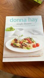 Donna Hay - Simple dinners, Ophalen of Verzenden, Zo goed als nieuw, Donna Hay
