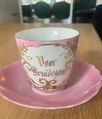 Kop en schotel “voor bruidegom”, Ophalen of Verzenden, Zo goed als nieuw, Wit, Ivoor of Crème, Trouwpak