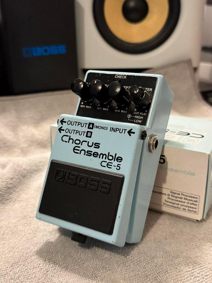 Boss CE-5 Chorus Ensemble pink label  - effect pedaal, Muziek en Instrumenten, Effecten, Zo goed als nieuw, Chorus, Ophalen of Verzenden
