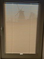 Tru-fit aluminium Luxaflex 25 mm jaloezie, taupe (0858), Ophalen, 50 tot 100 cm, Zo goed als nieuw, Modern