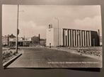 Ansichtkaart Leeuwarden, Valeriusplein met gebouw Fenix., Ophalen of Verzenden, 1960 tot 1980, Ongelopen, Friesland