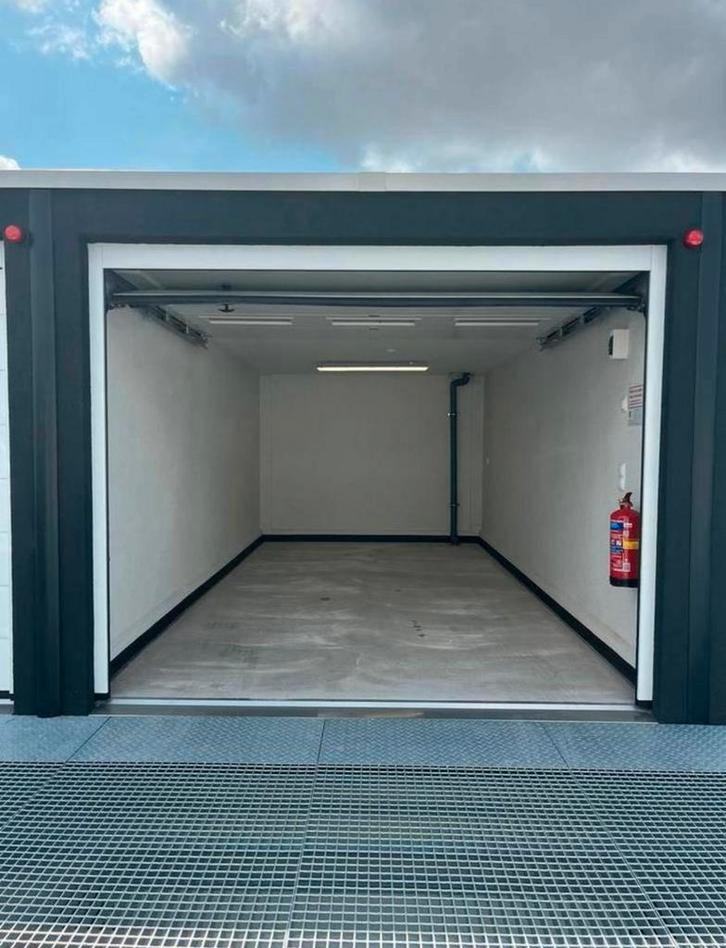 Garagebox Haarlem te huur, Huizen en Kamers, Garages en Parkeerplaatsen, Noord-Holland
