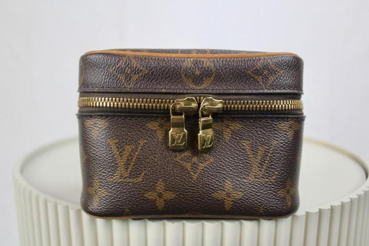 Louis Vuitton Nice Nano - 666, Sieraden, Tassen en Uiterlijk, Tassen | Damestassen, Gebruikt, Handtas, Bruin, Ophalen of Verzenden
