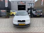 Skoda Fabia Combi 1.4-16V Choice Trekhaak Airco PDC NAP APK, Voorwielaandrijving, Gebruikt, 4 cilinders, 1070 kg
