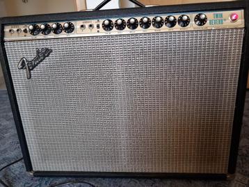 Te koop: Fender Twin Reverb 1973 100 Watt met flightcase beschikbaar voor biedingen