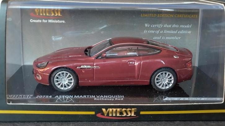 Aston Martin Vanquish Rothesay Red 1:43 Vitesse Pol, Hobby en Vrije tijd, Modelauto's | 1:43, Zo goed als nieuw, Auto, Overige merken