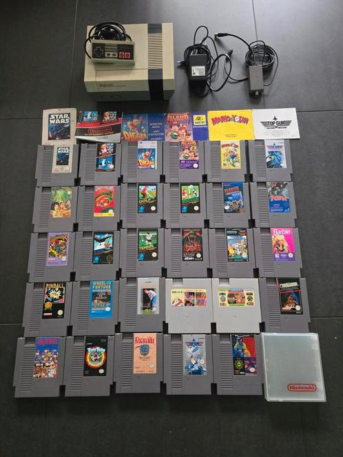 Nintendo nes compleet met 29 cardridges, Spelcomputers en Games, Games | Nintendo Super NES, Zo goed als nieuw, 1 speler, Vanaf 3 jaar