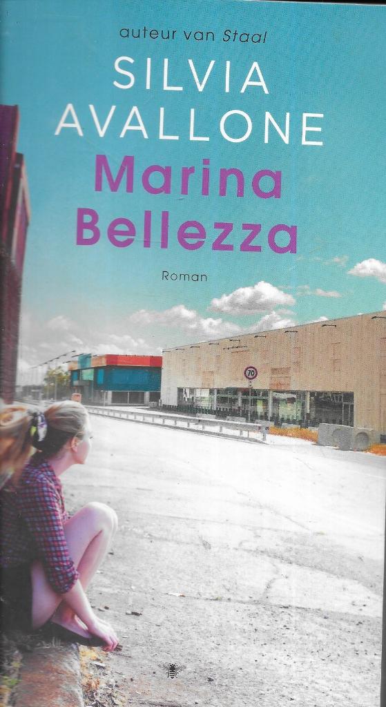 MARINA BELLEZZA DOOR SILVIA AVALLONE, Ophalen of Verzenden, Zo goed als nieuw, Europa overig, SILVIA AVALLONE