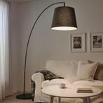 Ikea SKAFTET booglamp met LUFTMASSA lampenkap te koop, Huis en Inrichting, Lampen | Vloerlampen, Booglamp, 150 tot 200 cm, Metaal