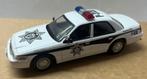 1:43 IXO Ford Crown Victoria 1994 Spaanse Politie, Hobby en Vrije tijd, Ophalen of Verzenden, Zo goed als nieuw, Auto, Overige merken