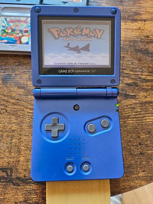 Gameboy Advance SP incl. 6 spellen (goede staat), Spelcomputers en Games, Spelcomputers | Nintendo Game Boy, Zo goed als nieuw