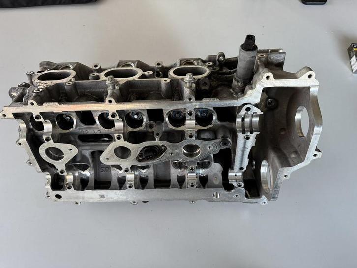 9A1.104.111.8R cilinderkop met kleppen, Auto-onderdelen, Motor en Toebehoren, Gebruikt, Ophalen of Verzenden