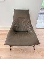 leren lounge stoelen - 2 stuks met leren hocker, Ophalen, Gebruikt, Eenpersoons, Minder dan 150 cm