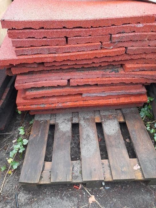 Rubberen tegels staltegels stalmatten speeltegels., Tuin en Terras, Tegels en Klinkers, Gebruikt, Overige typen, Rubber, Ophalen