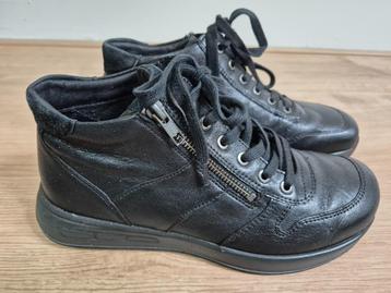 Sch143 - Zwarte leren Helvesko brede schoenen maat 41 (1) beschikbaar voor biedingen