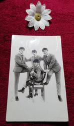 Stoel met the beatles..the beatles met stoel uitg syra nr 58, Verzenden