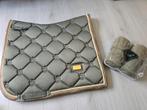 Equestrian Stockholm Golden Olive + bandages, Dieren en Toebehoren, Paarden en Pony's | Dekens en Dekjes, Ophalen of Verzenden