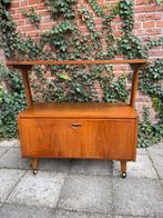 Vintage boy met een klep op wieltjes, Huis en Inrichting, Kasten | Ladekasten, Ophalen, O, O, O