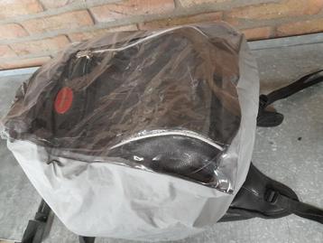 Moto Guzzi Tanktas beschikbaar voor biedingen