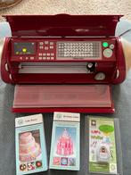 Cricut cake machine + cartridges, Ophalen of Verzenden, Zo goed als nieuw, Cupcakes, Bakvorm