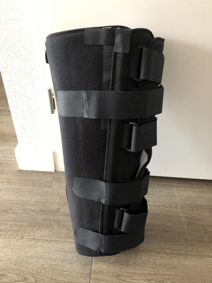 Knee Brace, Diversen, Braces, Zo goed als nieuw, Ophalen of Verzenden