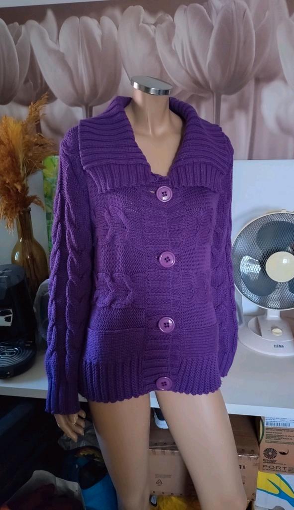 Leuk warm paars gebreid vest van Miss Etam maat 42 44 XL, Kleding | Dames, Truien en Vesten, Gedragen, Maat 42/44 (L), Paars, Ophalen of Verzenden