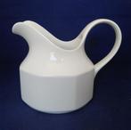 Royal Doulton Tangent - grote witte (room)kan, Ophalen of Verzenden, Zo goed als nieuw, Overige stijlen, Overige typen