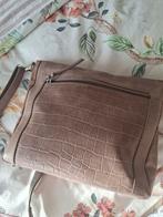 Leren Burkely schoudertas, Sieraden, Tassen en Uiterlijk, Tassen | Schoudertassen, Ophalen of Verzenden, Zo goed als nieuw, Beige