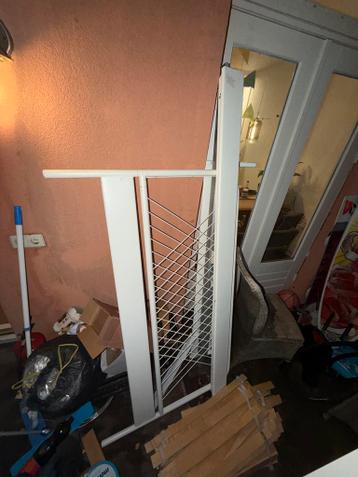 *GRATIS* IKEA Bedframe met Lattenbodem - afbeelding 1