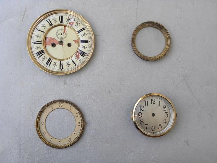 Wijzerplaten, cijferringen, glasdeksels serie 17, Antiek en Kunst, Antiek | Klokken, Ophalen of Verzenden
