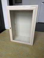 Vintage metalen medicijnkast, ziekenhuiskast, Huis en Inrichting, Ophalen, Gebruikt, 50 tot 100 cm, Minder dan 100 cm